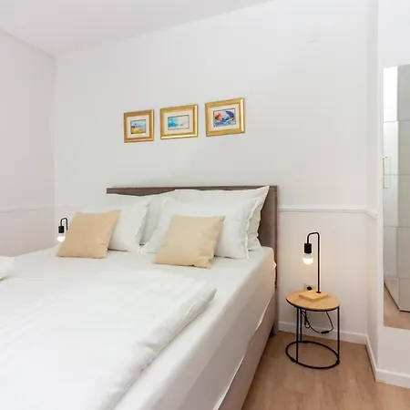 Apartman Golden *