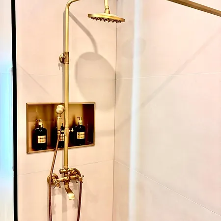Golden Apartament *